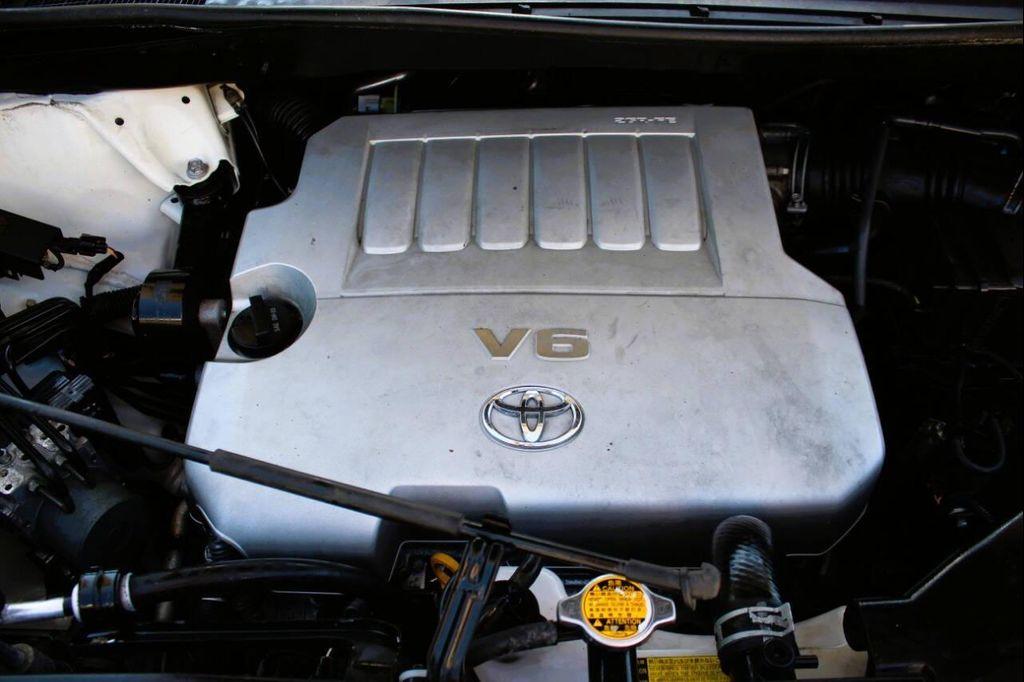 used 2012 Toyota Highlander car, priced at $10,995