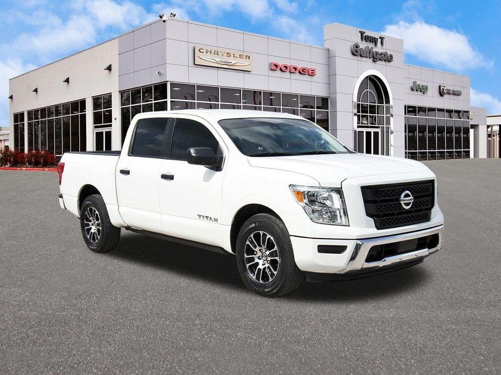 used 2022 Nissan Titan car, priced at $23,998