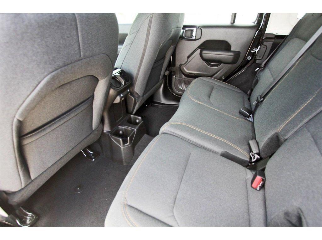 new 2025 Jeep Wrangler car, priced at $44,498