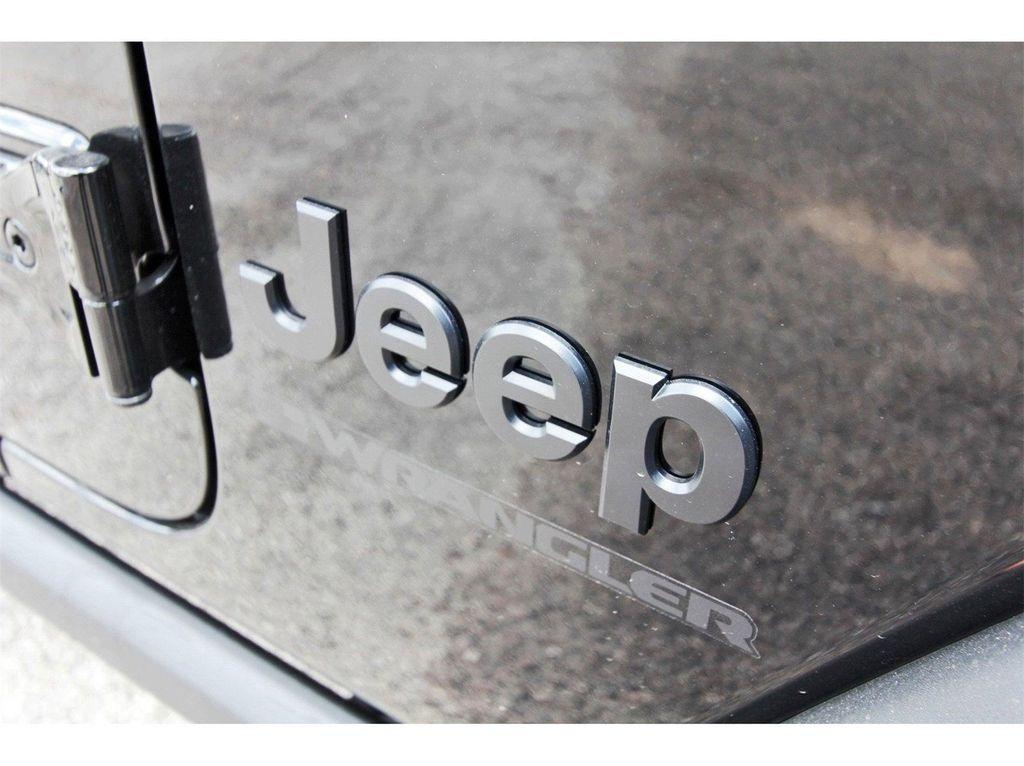 new 2025 Jeep Wrangler car, priced at $44,498