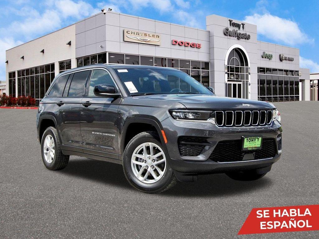 new 2025 Jeep Grand Cherokee car, priced at $33,995