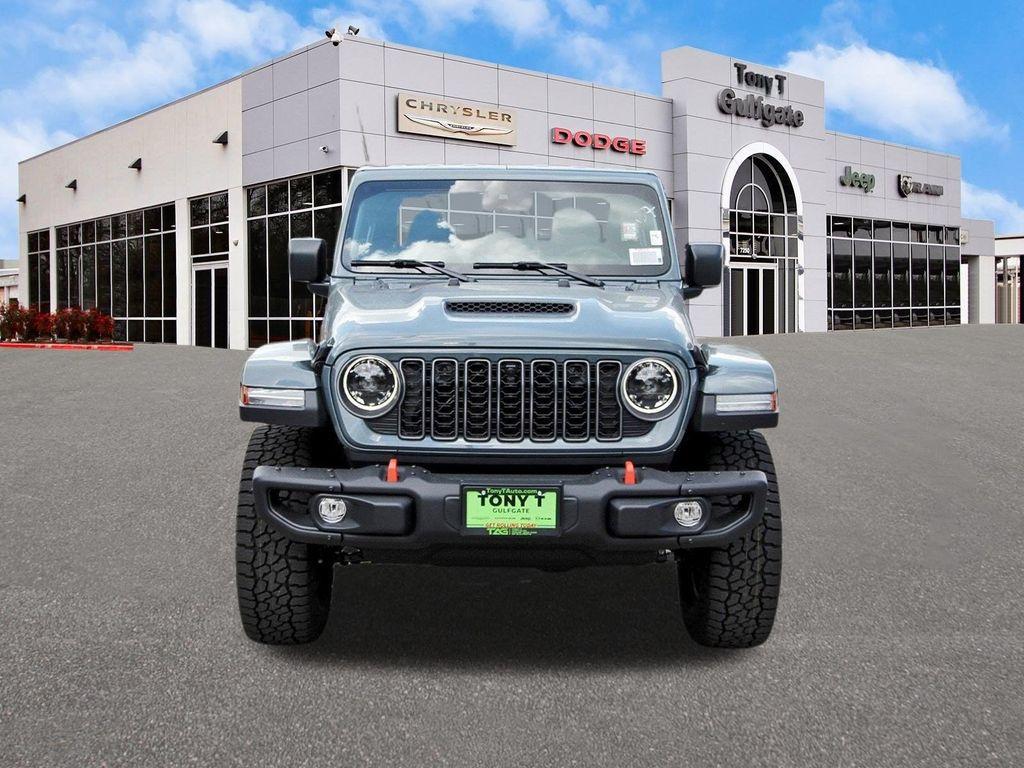 new 2025 Jeep Gladiator car, priced at $51,497