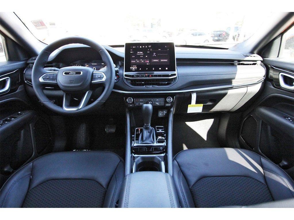 new 2026 Jeep Compass car, priced at $32,580