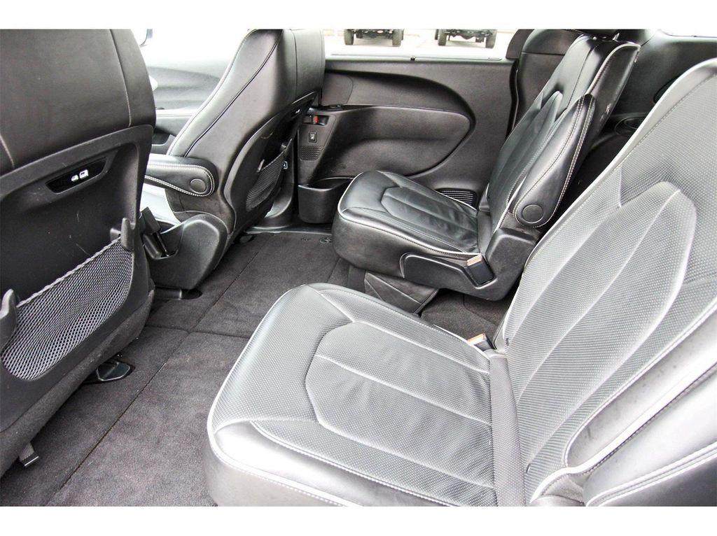 used 2025 Chrysler Pacifica car, priced at $36,995