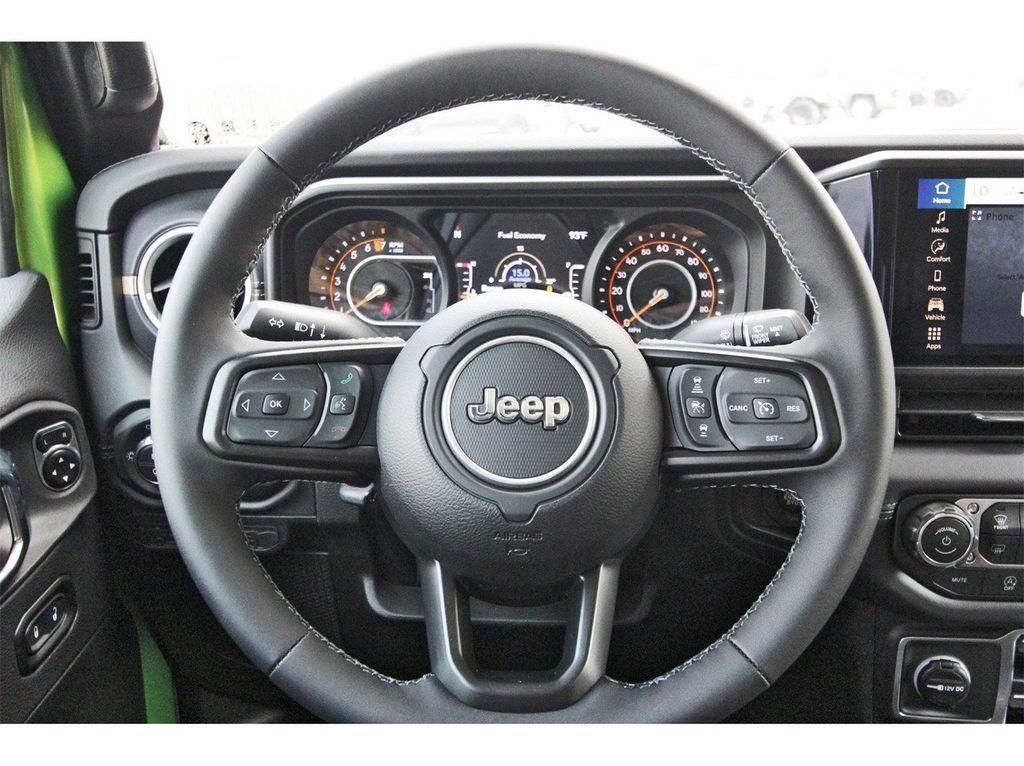 new 2025 Jeep Gladiator car, priced at $40,212