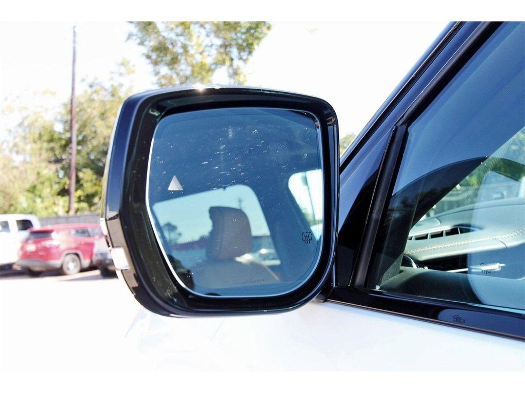 new 2025 Jeep Grand Cherokee L car, priced at $64,192