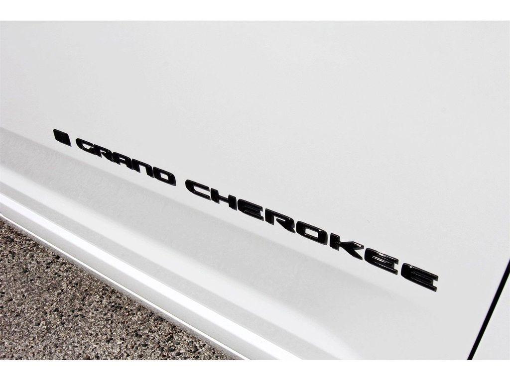 new 2025 Jeep Grand Cherokee L car, priced at $64,192