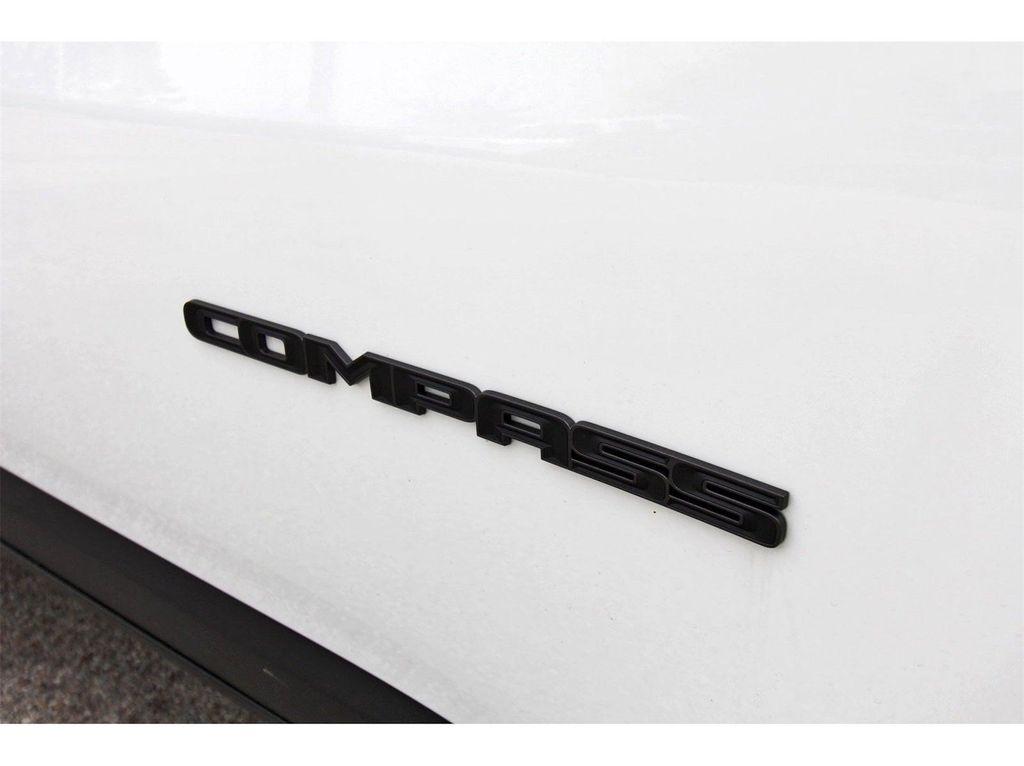 new 2026 Jeep Compass car, priced at $31,985