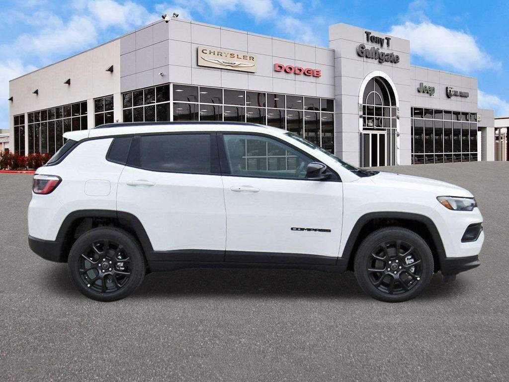 new 2026 Jeep Compass car, priced at $31,985