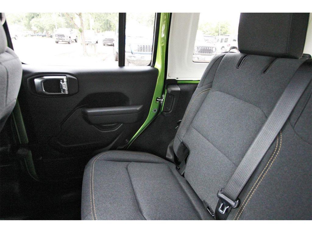 new 2025 Jeep Wrangler car, priced at $43,675