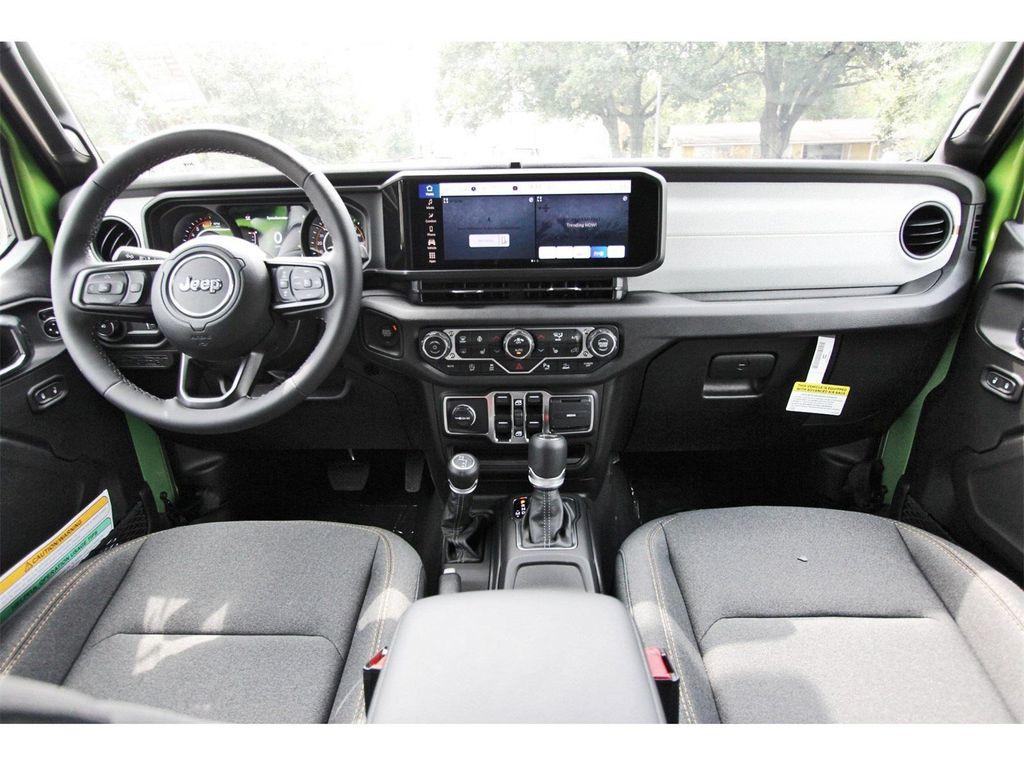 new 2025 Jeep Wrangler car, priced at $43,675