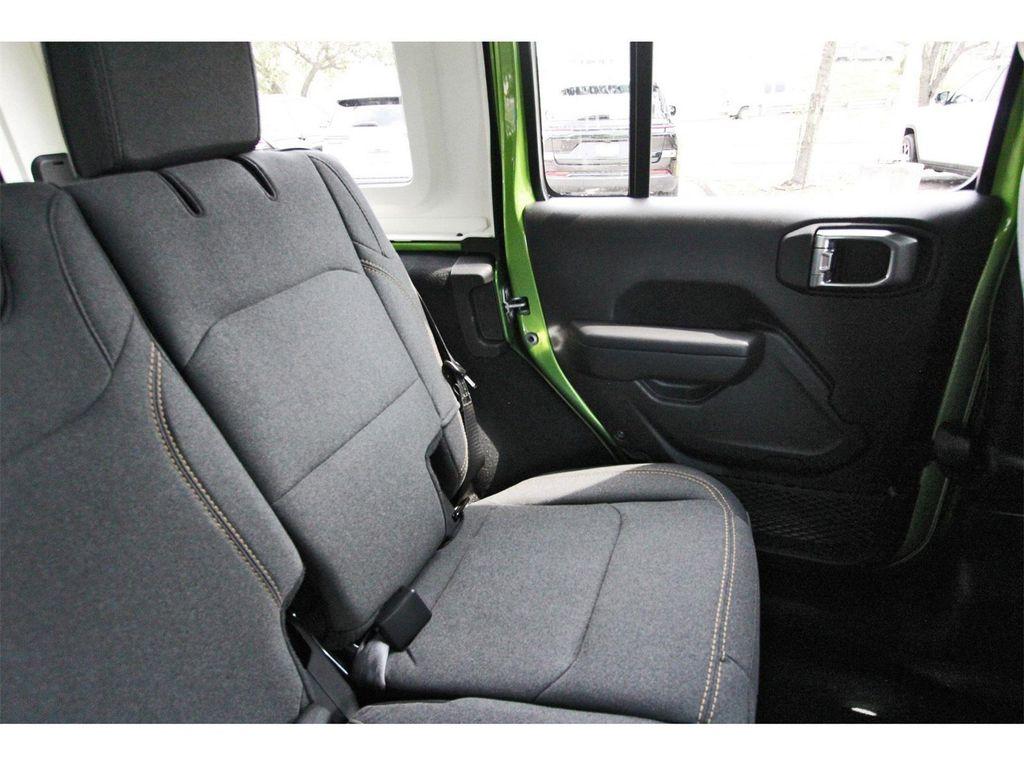 new 2025 Jeep Wrangler car, priced at $43,675