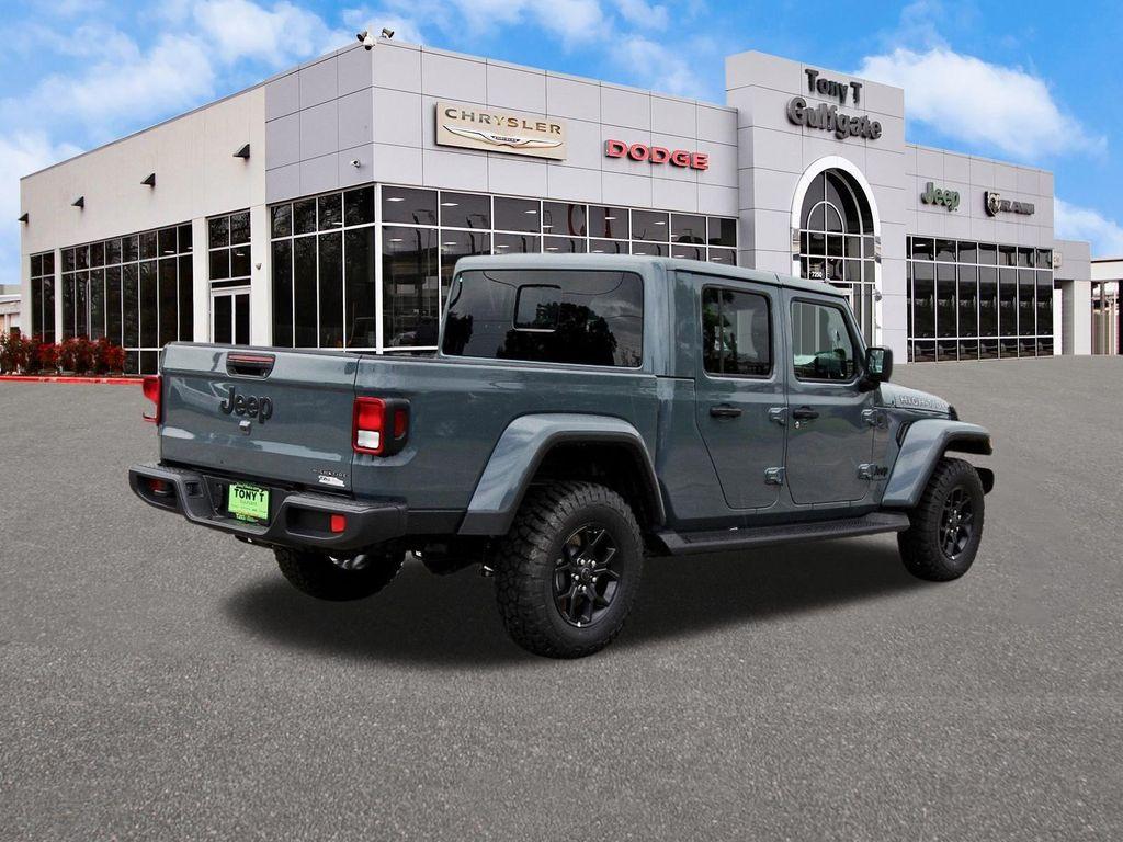new 2025 Jeep Gladiator car, priced at $38,687