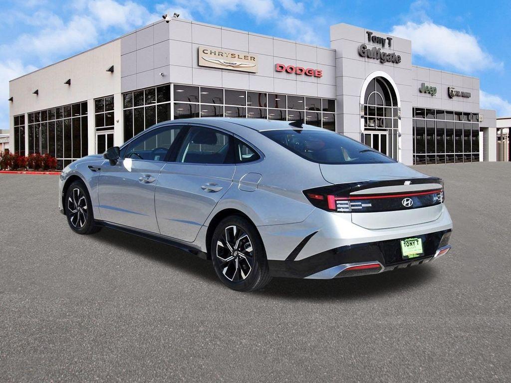 used 2025 Hyundai Sonata car, priced at $24,995