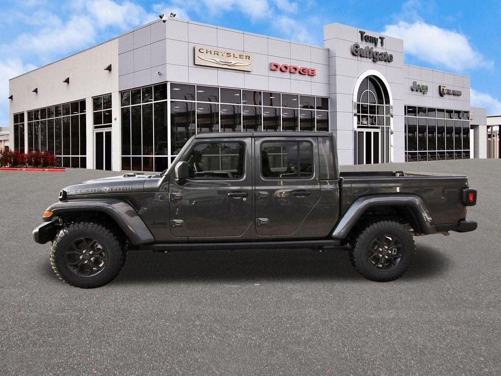 new 2025 Jeep Gladiator car, priced at $42,184