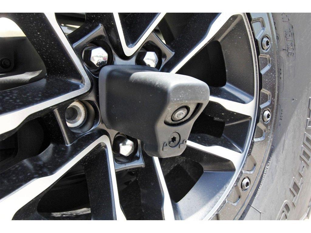 new 2025 Jeep Wrangler car, priced at $48,196