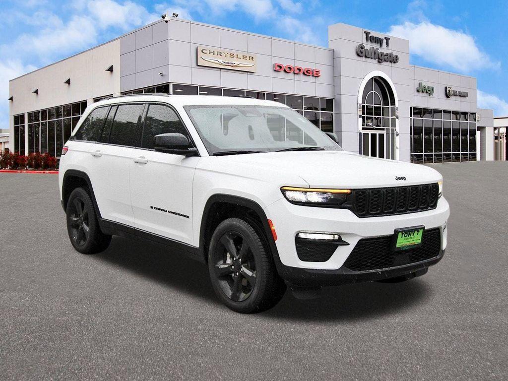 used 2024 Jeep Grand Cherokee car, priced at $34,995