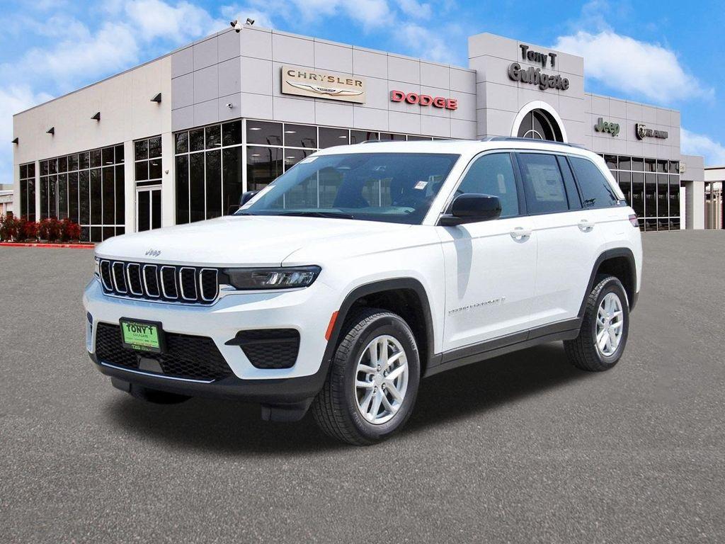 new 2025 Jeep Grand Cherokee car, priced at $35,295