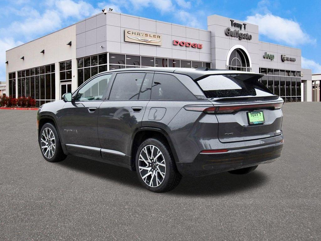 new 2025 Jeep Wagoneer S car, priced at $49,996