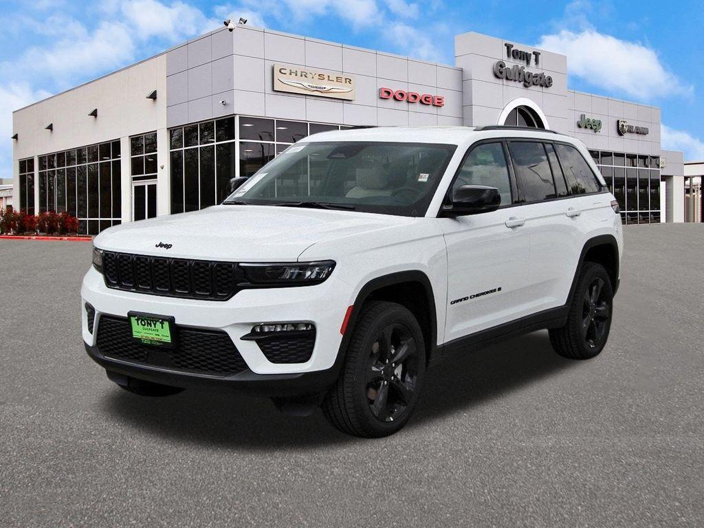 new 2025 Jeep Grand Cherokee car, priced at $40,276