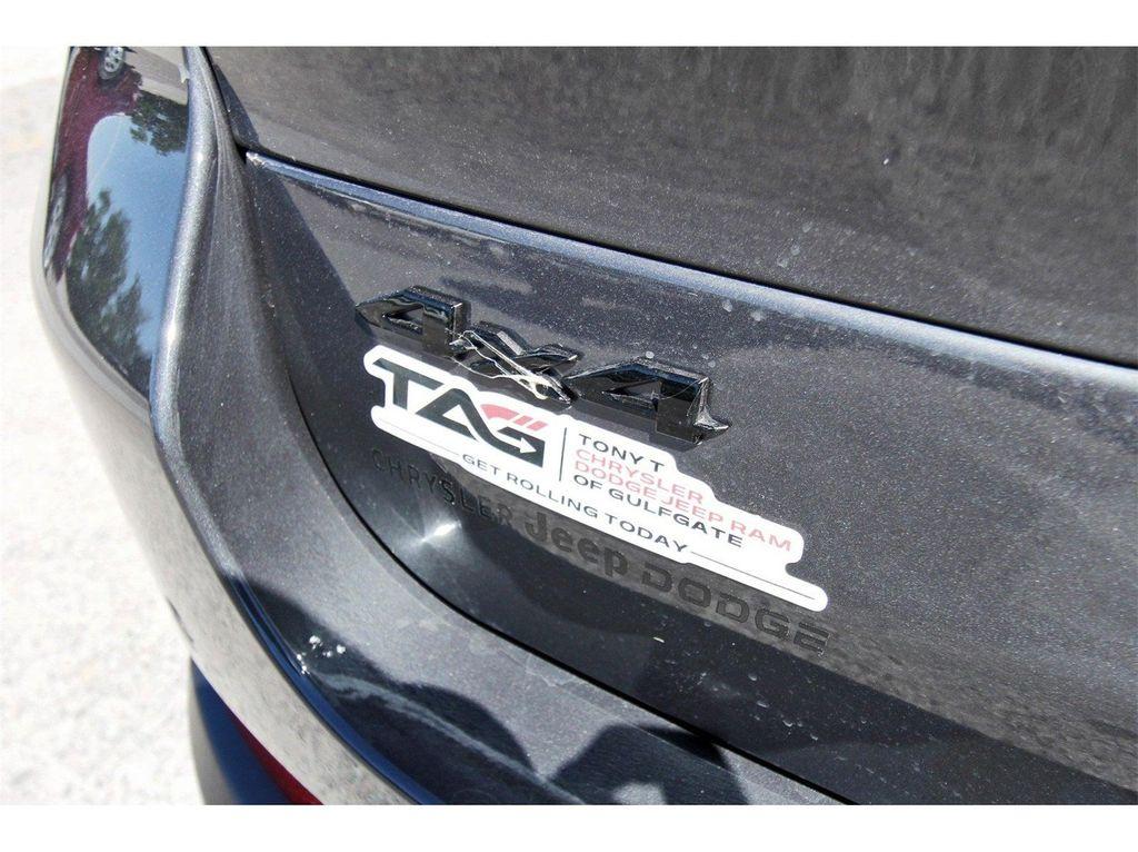 new 2025 Jeep Grand Cherokee L car, priced at $43,498