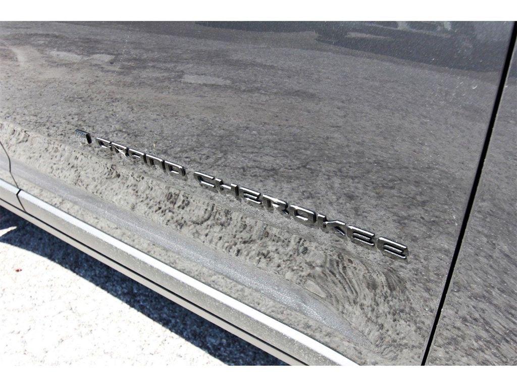 new 2025 Jeep Grand Cherokee L car, priced at $43,498