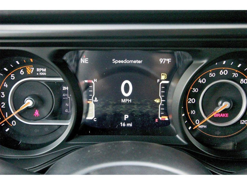 new 2025 Jeep Gladiator car, priced at $51,497