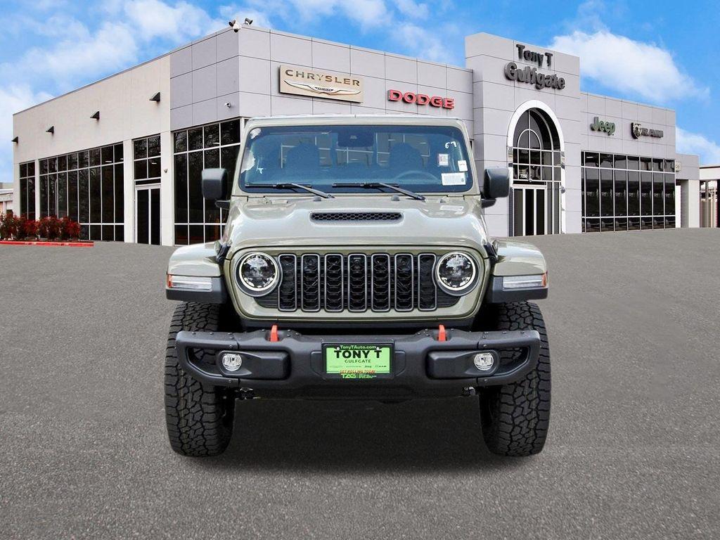 new 2025 Jeep Gladiator car, priced at $51,497
