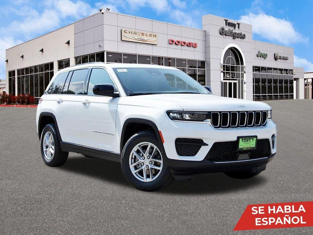 new 2025 Jeep Grand Cherokee car, priced at $33,738