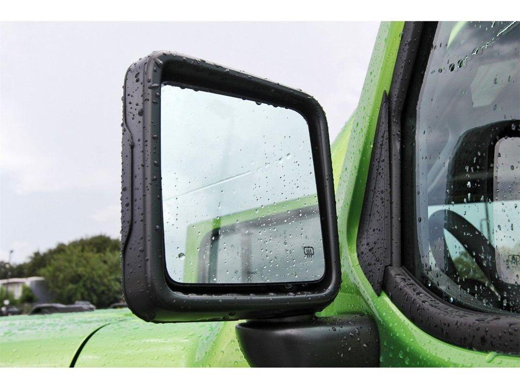 new 2025 Jeep Wrangler car, priced at $48,197