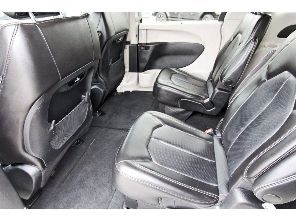 used 2023 Chrysler Pacifica car, priced at $24,995