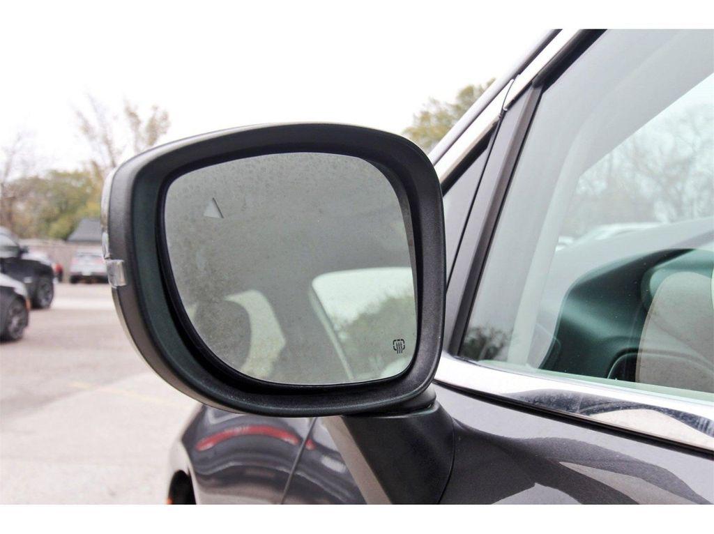 used 2023 Chrysler Pacifica car, priced at $24,995