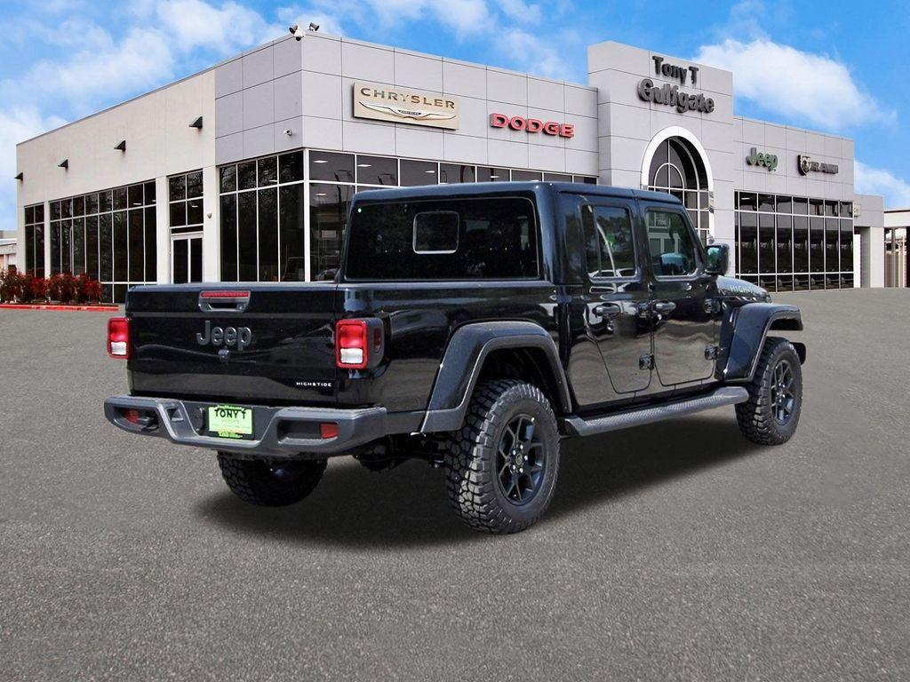 new 2025 Jeep Gladiator car, priced at $40,495