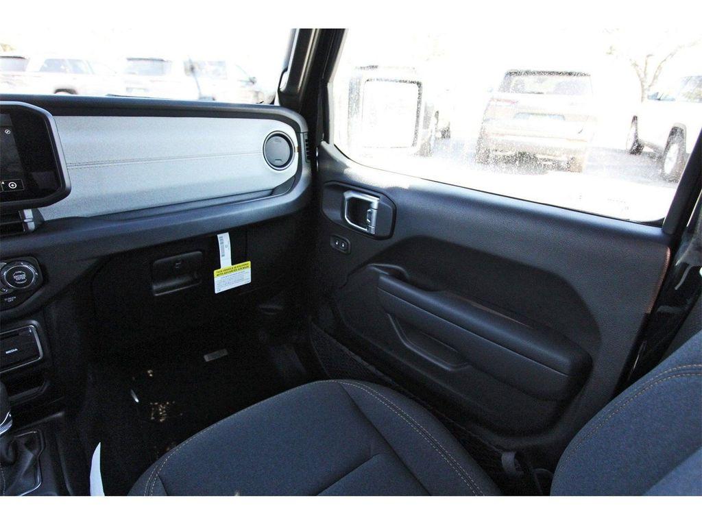 new 2026 Jeep Wrangler car, priced at $37,270