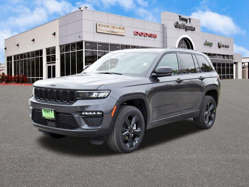 new 2025 Jeep Grand Cherokee car, priced at $40,494