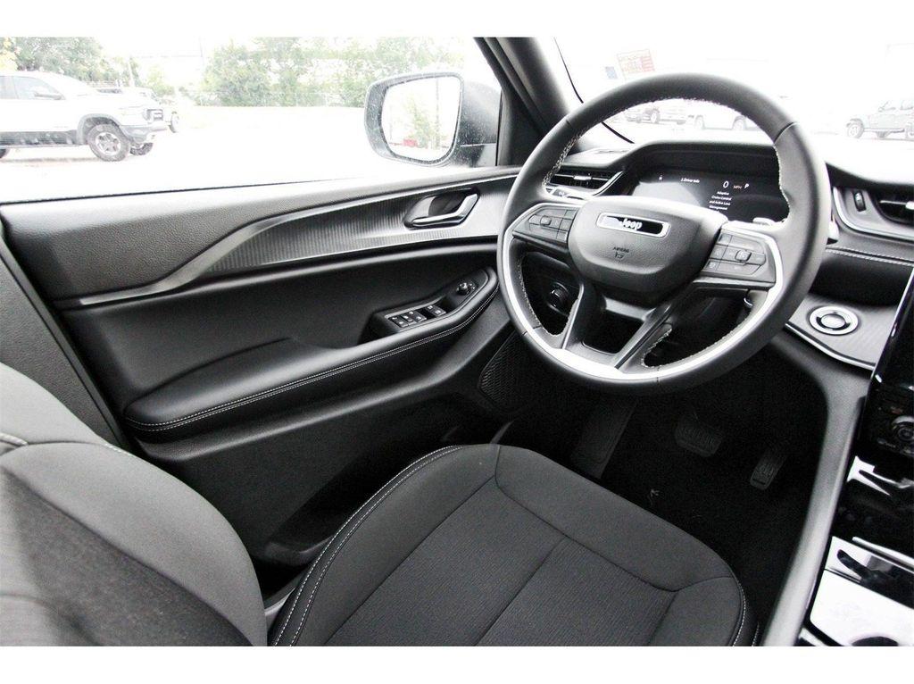 new 2025 Jeep Grand Cherokee L car, priced at $35,596