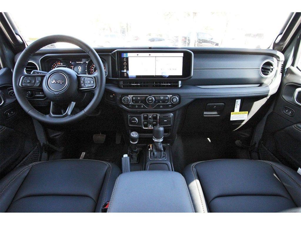 new 2026 Jeep Gladiator car, priced at $45,395