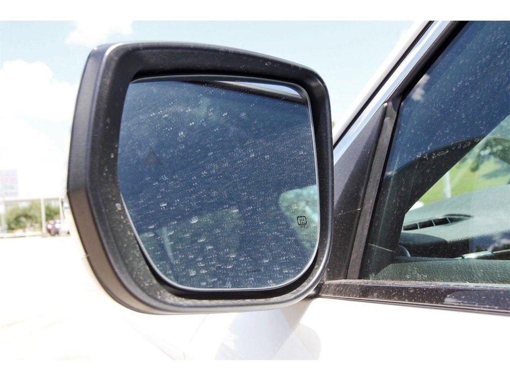 new 2025 Jeep Grand Cherokee car