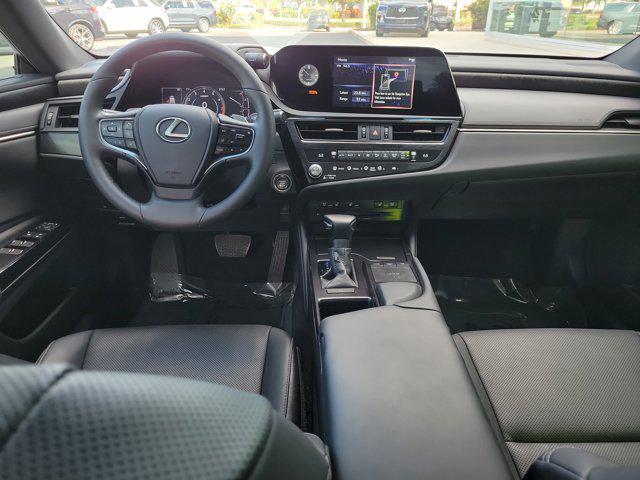 used 2022 Lexus ES 350 car, priced at $31,998