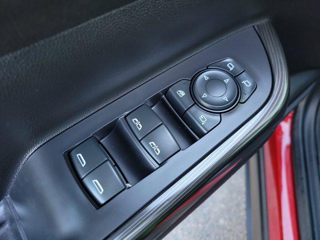 used 2022 GMC Acadia car, priced at $25,400