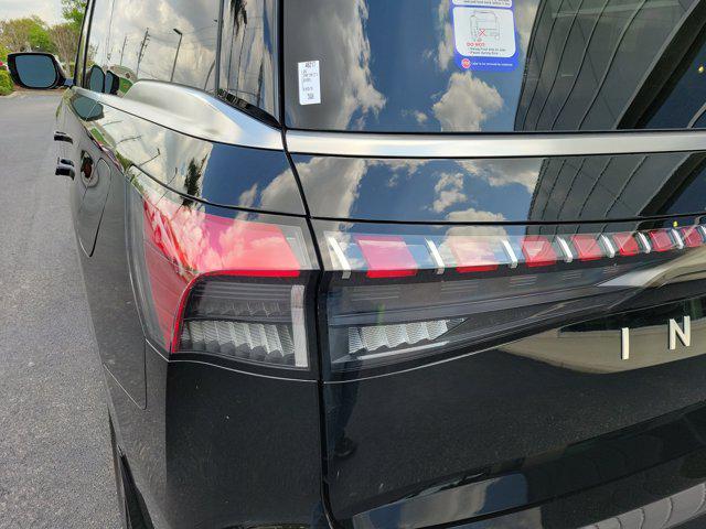 new 2026 INFINITI QX80 car, priced at $90,727