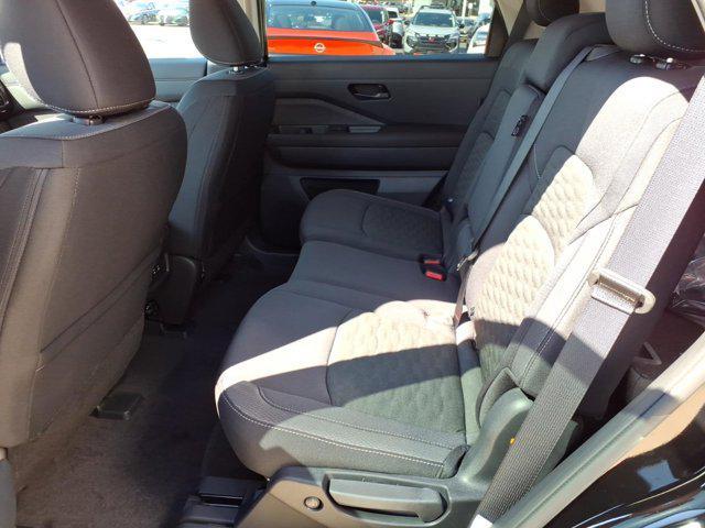 new 2026 Nissan Pathfinder car, priced at $41,683