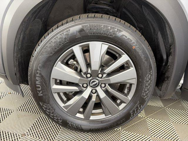 used 2025 Nissan Pathfinder car, priced at $34,551