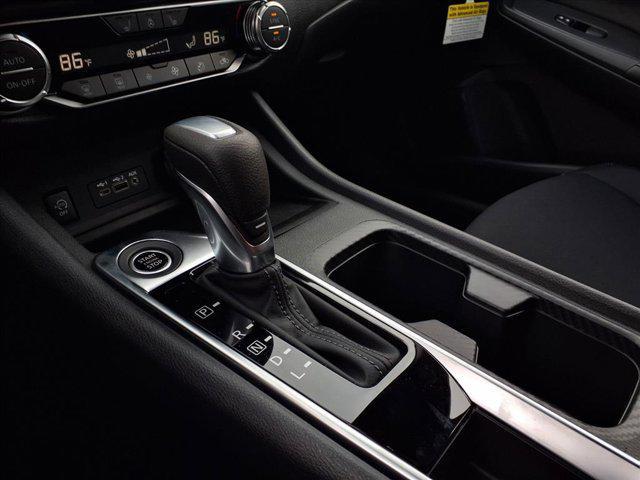 new 2025 Nissan Sentra car, priced at $23,429