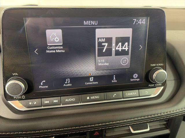 used 2023 Nissan Rogue car, priced at $18,051