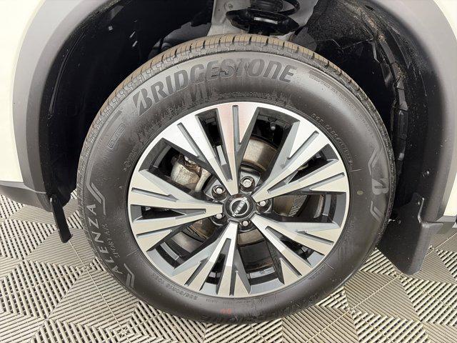 used 2023 Nissan Rogue car, priced at $23,051