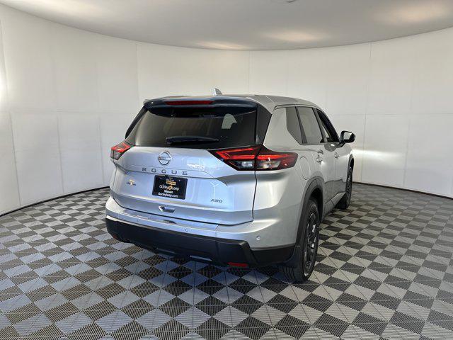 2025 Brilliant Silver Metallic Nissan Rogue