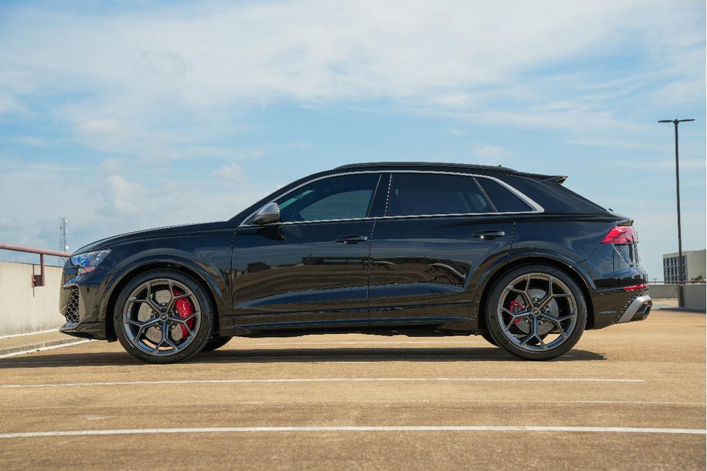 used 2025 Audi RS Q8 car, priced at $136,900