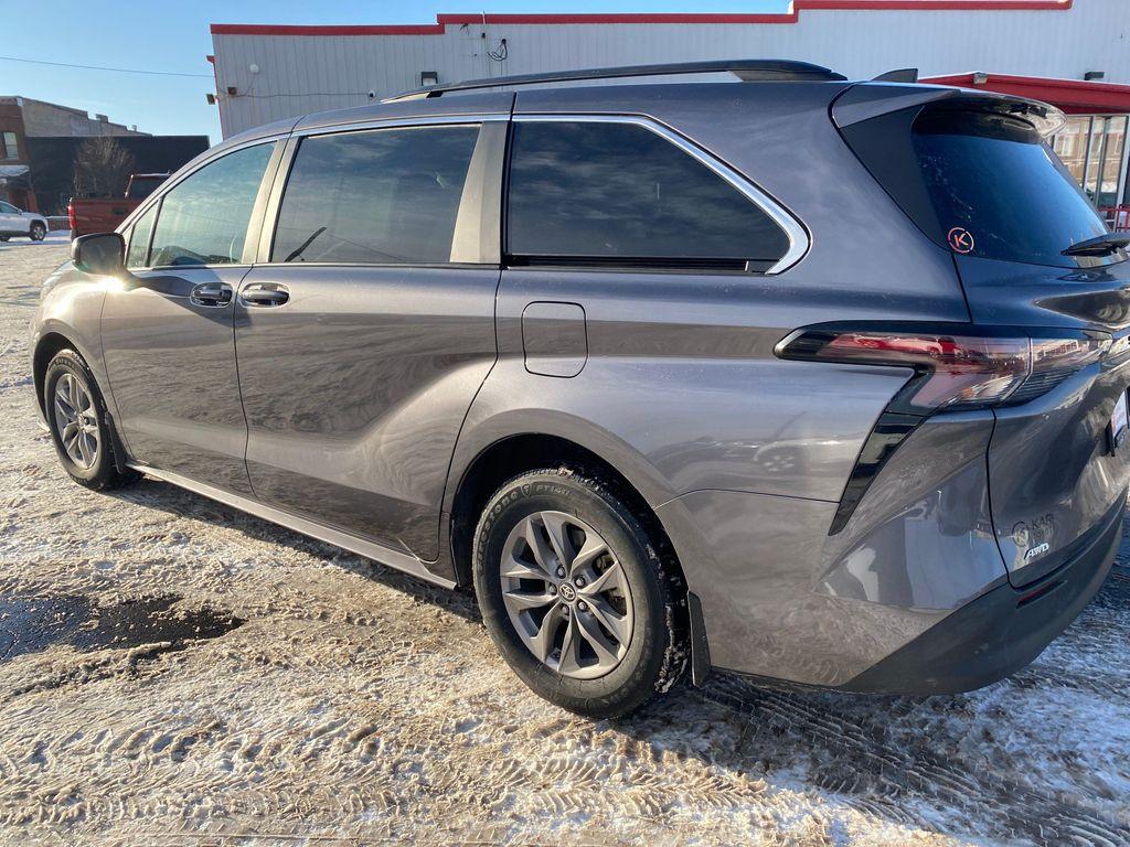 used 2024 Toyota Sienna car, priced at $38,988