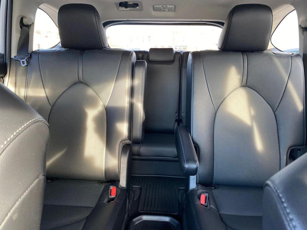 used 2023 Toyota Highlander car, priced at $41,988